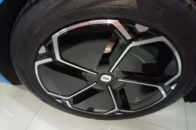 Xiaomi Auto SU7