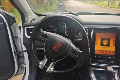 Roewe RX5