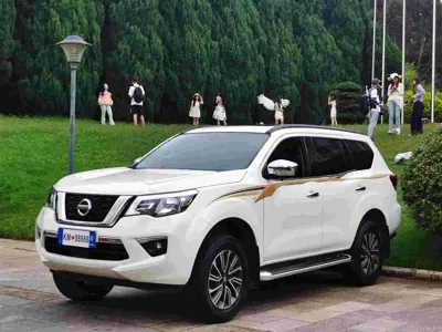 Nissan Terra