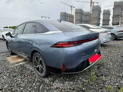 Xpeng P5