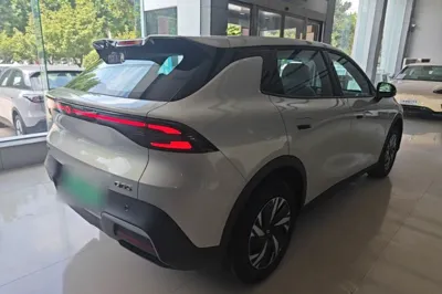 CHANGAN NEVO Q05