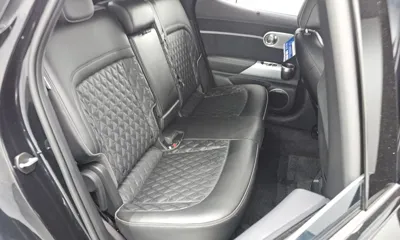 Genesis GV60