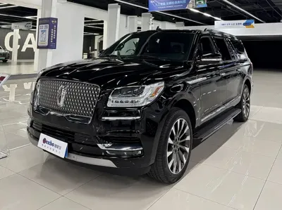 Lincoln Navigator