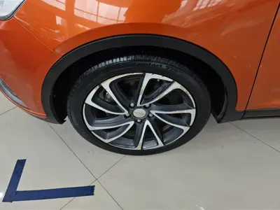 Geely Emgrand GS