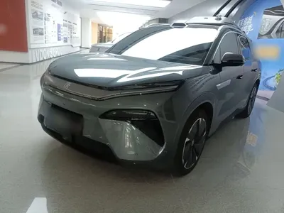BYD 唐L