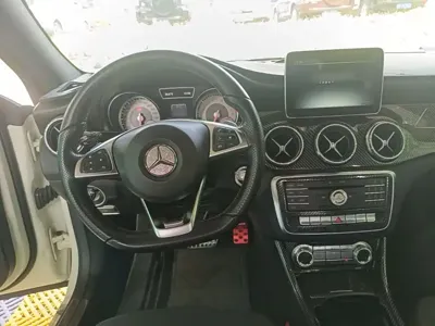 Mercedes-Benz CLA (Import)