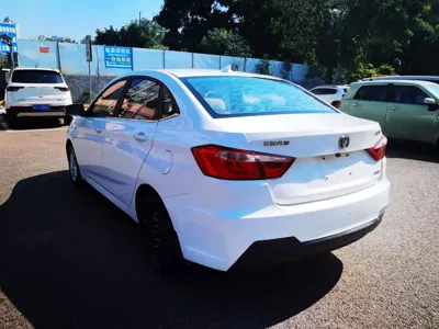 Changan V7