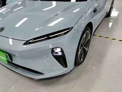 Nio ET5T
