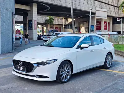 Mazda 3 Axela