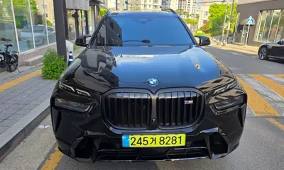 BMW X7