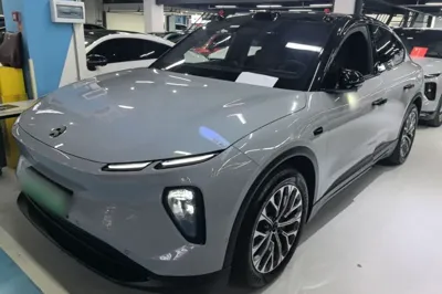 Nio EC6