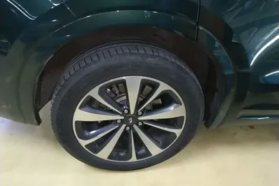 Li Auto ONE