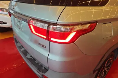 Dongfeng Fengon S560