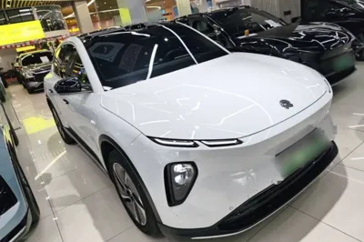 Nio EC6