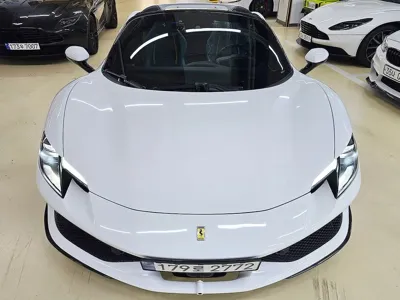 Ferrari 296