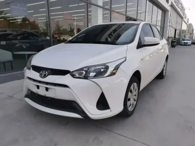 Toyota Yaris L