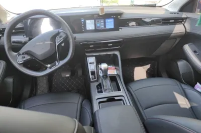 Roewe i5