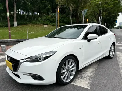 Mazda 3 Axela