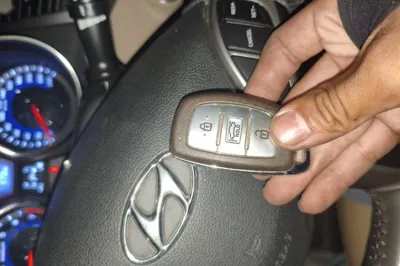 Hyundai Elantra (5th Generation
