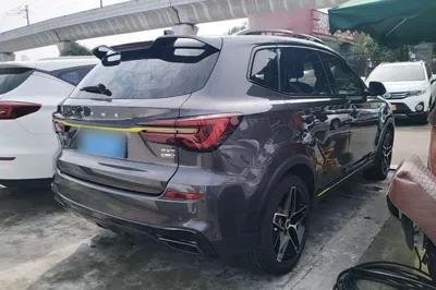 Roewe RX5