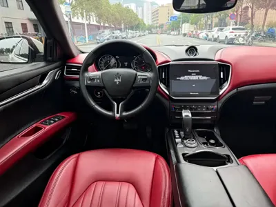 Maserati Ghibli