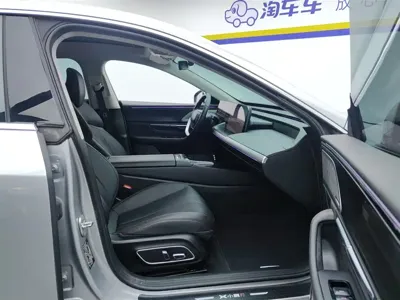 Xpeng P7