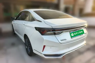Dongfeng Aeolus Yixuan MAX