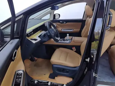 GAC Motor 传祺E8 PHEV
