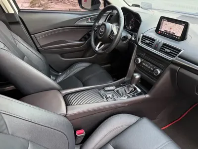Mazda 3 Axela