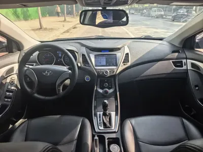 Hyundai Elantra Langdong