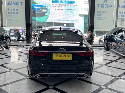 Jaguar XFL