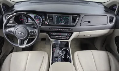 Kia Canival