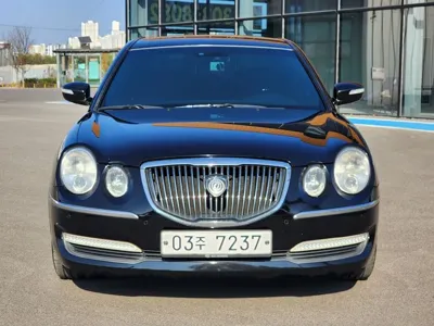 Kia Opirus