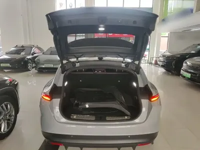 Nio ET5T