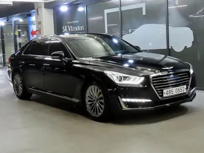 Genesis EQ900