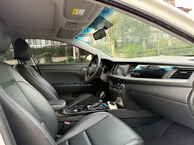 Hyundai Mistra