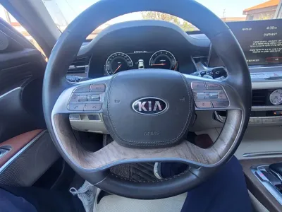 Kia K9