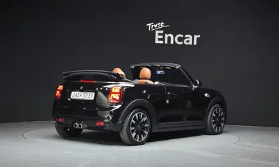 MINI Cooper Convertible