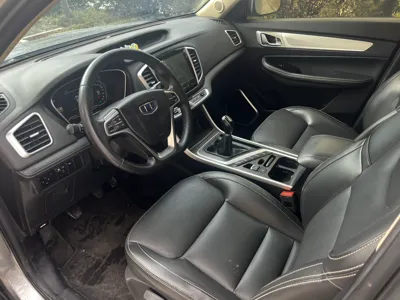 Geely Vision X6