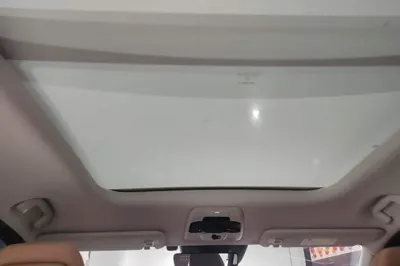 Nio ES8