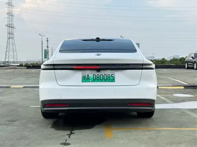 Nio ET7