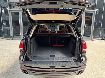 BMW X5 (Import)