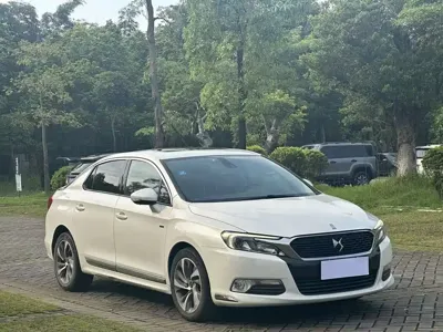 DS DS 5