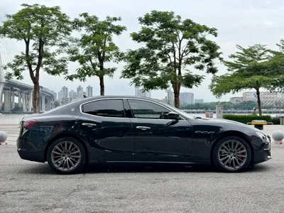 Maserati Ghibli
