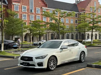Infiniti Q50L