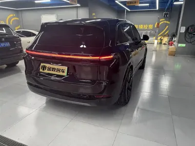 Li Auto Li L7