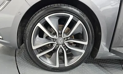 Renault-KoreaSamsung SM6