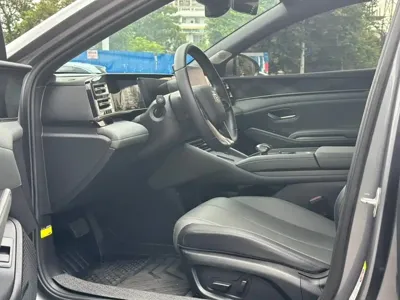 BYD Qin L