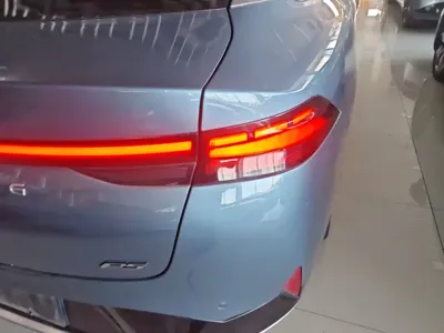 Xpeng P5