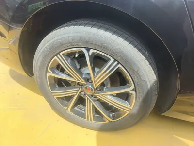 Hongqi H5 PHEV